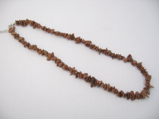 Wholesale Thin Goldstone Gemstone Chip