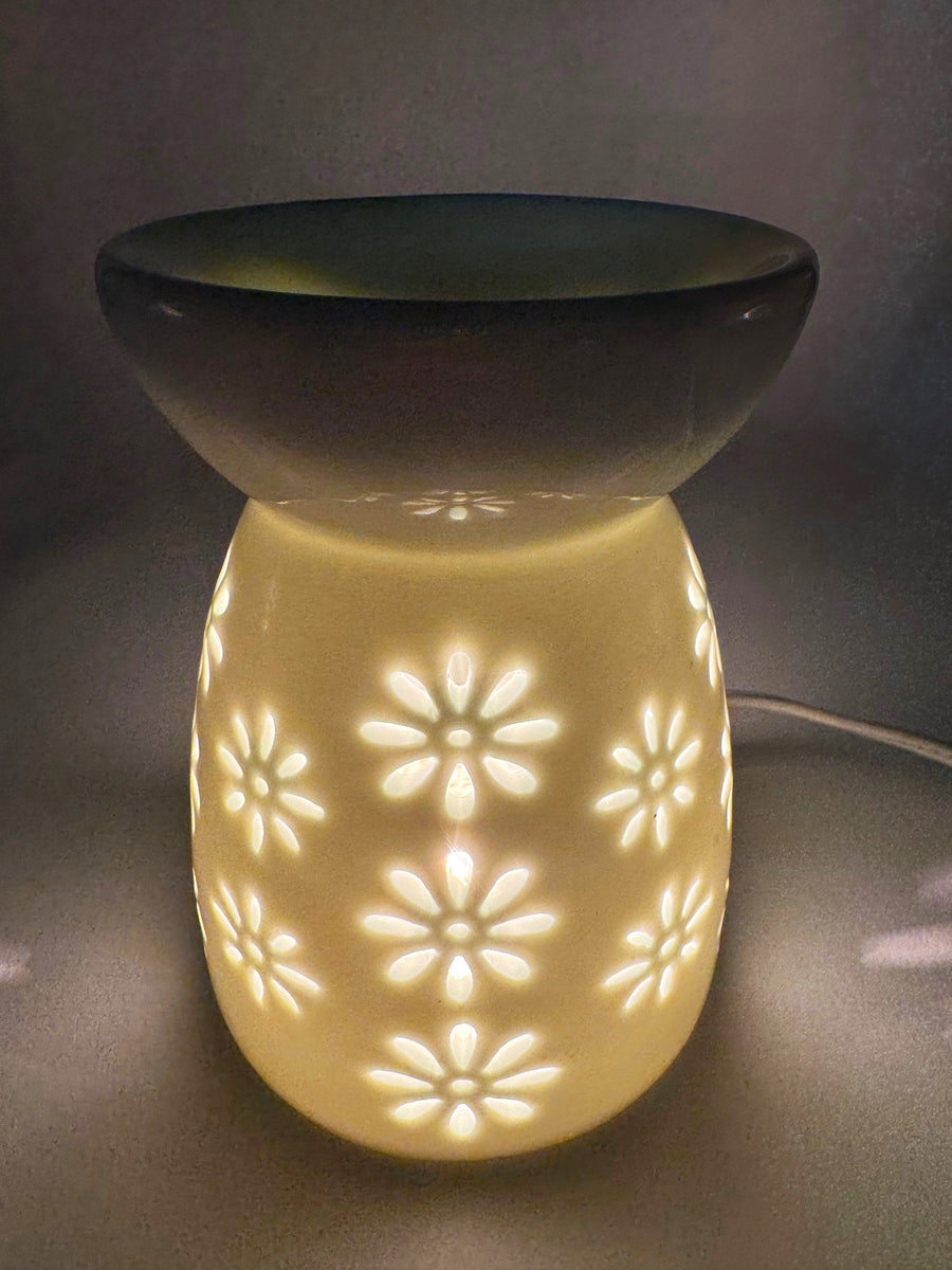 Ceramic Jasmine Flower Oil Burner White