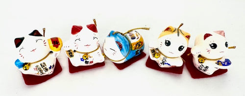 Chinese & Japanese Lucky Cats