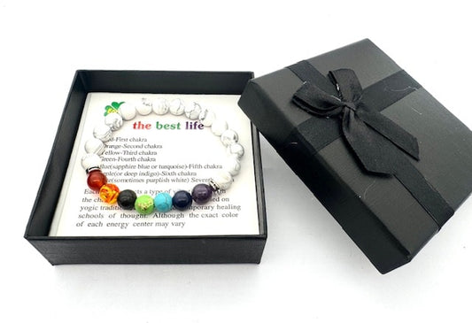 8mm 7-Chakra Witte Howliet Edelsteen Armband – Inclusief Cadeaubox