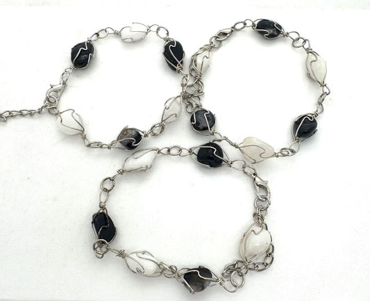 Gepolijste Edelsteen Armband Draadgewikkeld - Onyx &amp; Milky Quartz (Klein)