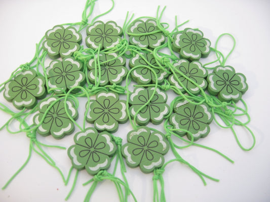 Wholesale - Four Leaf Clover Lucky Hanger (100pcs)
