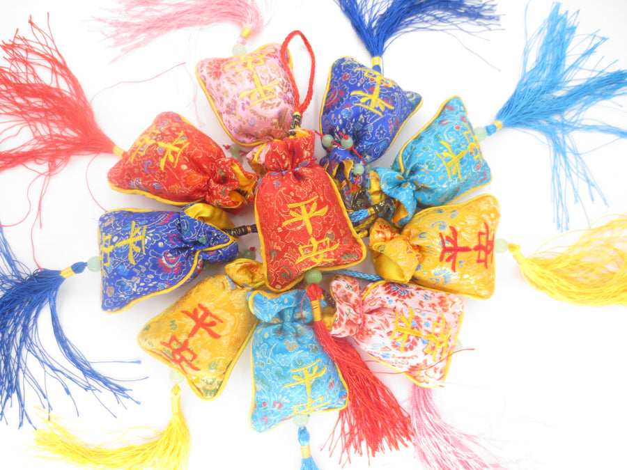 Groothandel - Ping An Gelukshanger &amp; Brokaatzakje (10 stuks)