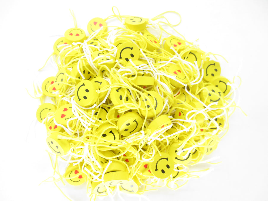 Wholesale Round Smiley Lucky Pendants