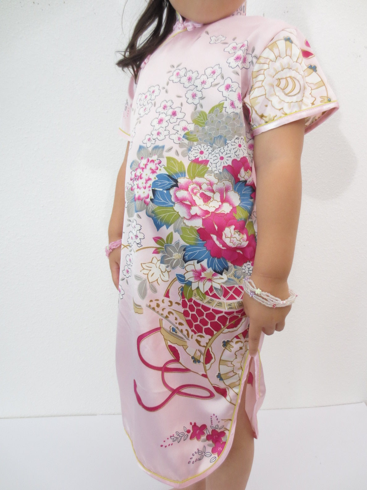 Moeder-en-kind beeld van kristalglas met ketting – 10 cm