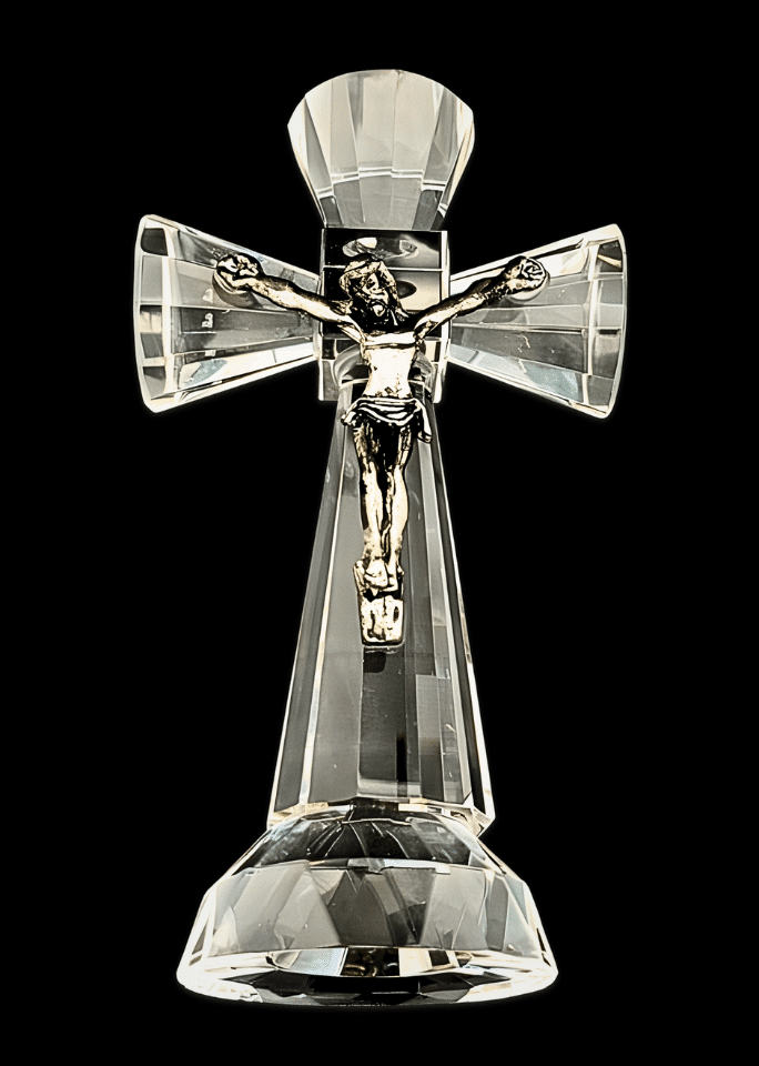 Kristallen kruis met Jezus – 13,5 cm