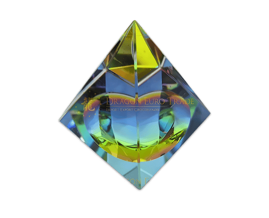Gekleurde kristalpiramide 7 × 7 cm