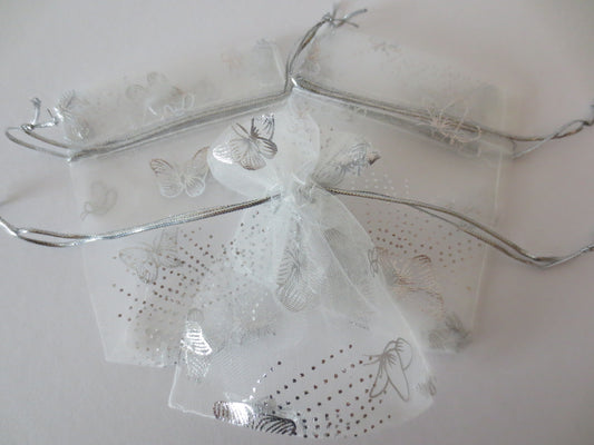 Batterfly White - 13cm x 20cm